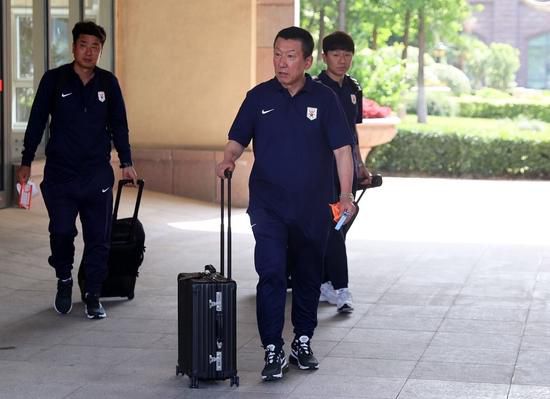 男人捅女人30分钟