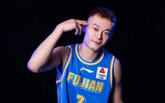 在线亚洲小视频